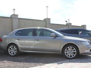 Skoda Superb foto 4