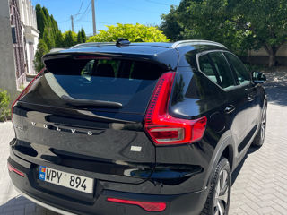 Volvo XC40 foto 2