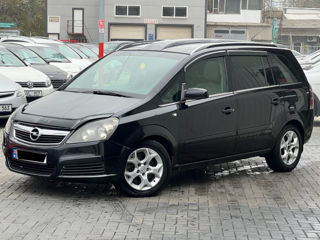 Opel Zafira foto 5