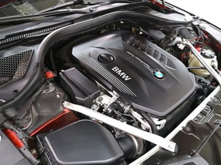 BMW 8 Series foto 4