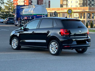 Volkswagen Polo foto 4