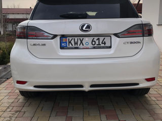 Lexus CT Series foto 2