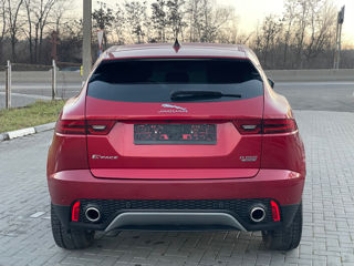 Jaguar E-Pace foto 5