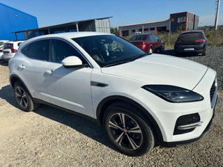 Jaguar E-Pace foto 2