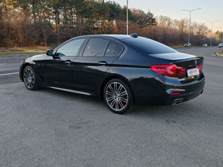 BMW 5 Series foto 6