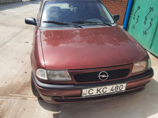 Opel Astra foto 3