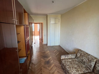 Apartament cu 2 camere, 48 m², Sculeni, Chișinău foto 5