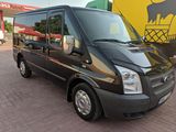 Ford Transit foto 1