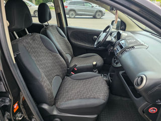Nissan Note фото 10