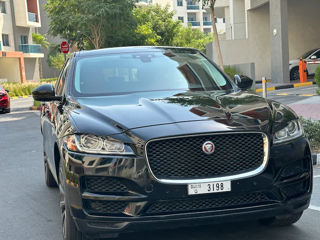 Jaguar F-PACE foto 2