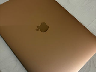 MacBook Air 2019 foto 2