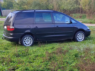 Volkswagen Sharan foto 3