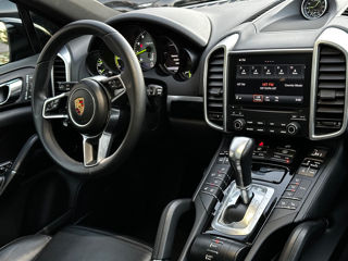 Porsche Cayenne foto 10