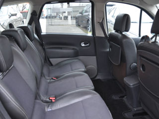 Renault Grand Scenic foto 13