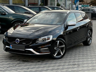 Volvo V60 foto 1