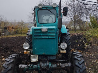 Se vinde tractor t 40