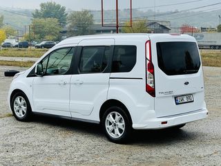 Ford Tourneo Connect foto 3