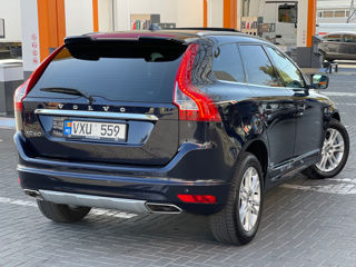 Volvo XC60 foto 2