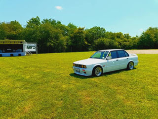 BMW 3 Series foto 5