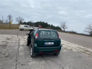 Suzuki Ignis foto 3