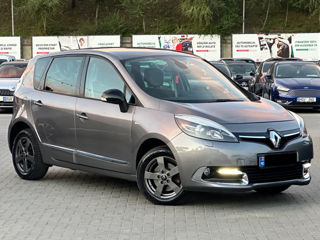 Renault Scenic foto 1