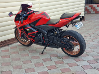 Honda CBR 600 RR foto 6