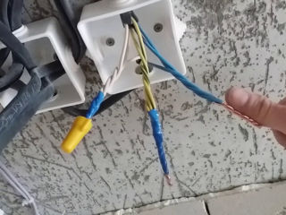 Электрик. Услуги электрика. Специалист. Servicii electrice. Electrician. Электрик. foto 4