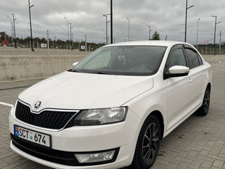 Skoda Rapid foto 3