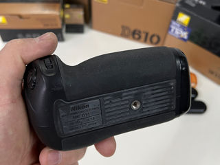 Nikon D610 + 24-70mm 2.8+ bliț 910 +grip original foto 10
