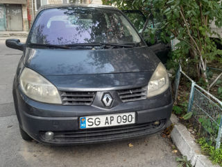 Renault Grand Scenic foto 4