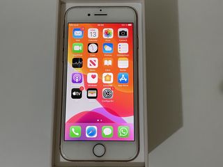 iPhone 8 Gold 64GB foto 2