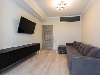 Apartament cu 2 camere, 80 m², Botanica, Chișinău foto 8