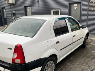 Dacia Logan foto 5