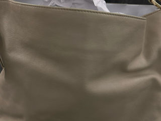 Итальянская сумка paul costelloe с натуральной кожи .