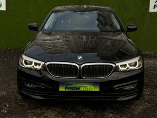 BMW 5 Series foto 2