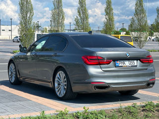 BMW 7 Series foto 5