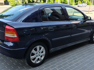 Opel Astra фото 3