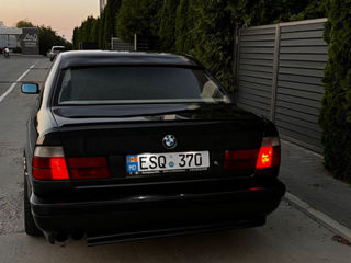 BMW 5 Series foto 4