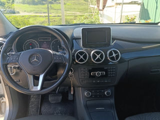 Mercedes B-Class foto 7