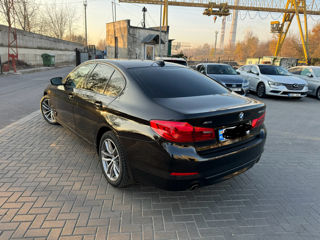 BMW 5 Series foto 4