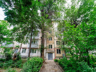 2-х комнатная квартира, 67 м², Ботаника, Кишинёв