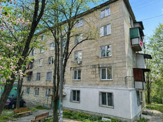 Cameră, 25 м², 2/8 et.