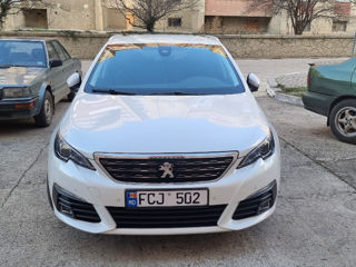 Peugeot 308 foto 2