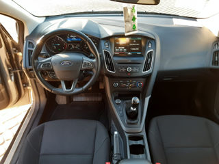 Ford Focus foto 7