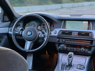 BMW 5 Series foto 5