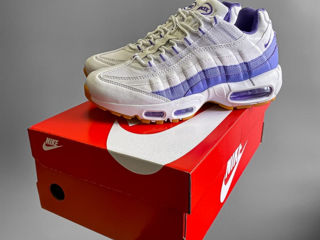 Nike Air Max 95 White/Violet foto 5