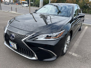 Lexus ES Series