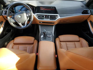 BMW 3 Series foto 8