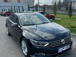 Volkswagen Passat foto 2