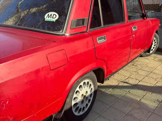 Lada / ВАЗ 2107 foto 2